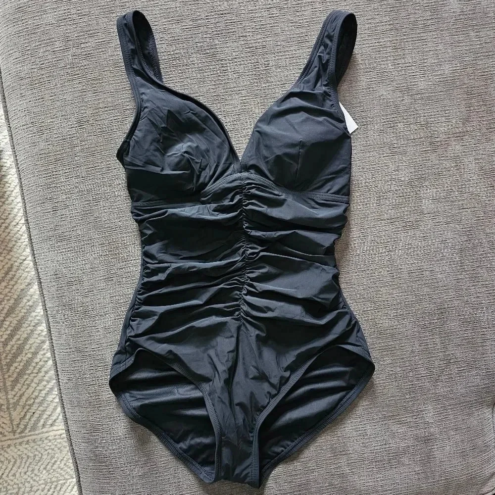 Contours Solitaire V-Neck center Rushing Underwire black One Piece Swimsui… - Picture 2 of 16